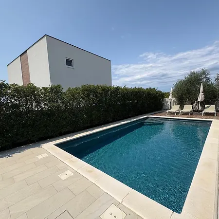 ヴィラ Angelo 2020 With Sauna, Gym, Heated Pool *